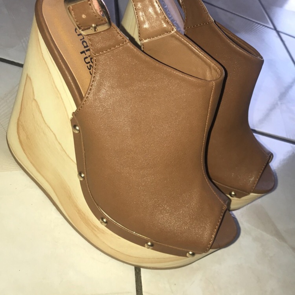 Wedges - Picture 2 of 2